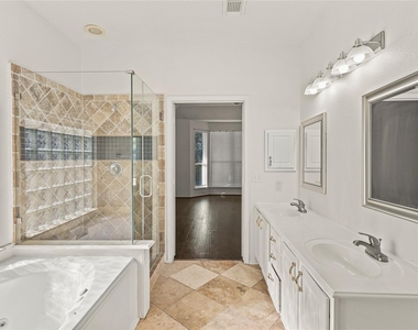 20510 Pioneer Bend Court - Photo Thumbnail 29
