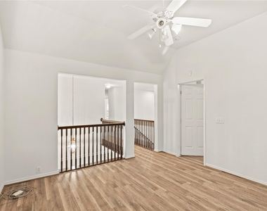 20510 Pioneer Bend Court - Photo Thumbnail 33