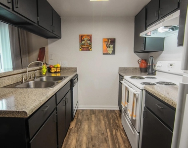 15100 Golden Eagle Drive - Photo Thumbnail 3