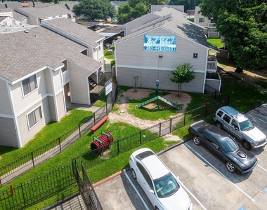 15100 Golden Eagle Drive - Photo Thumbnail 5