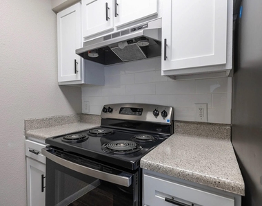 15100 Golden Eagle Drive - Photo Thumbnail 20