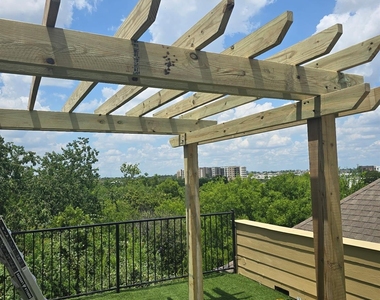 4118 Bonner View Lane - Photo Thumbnail 2