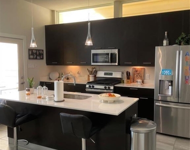 5204 Hershe Street - Photo Thumbnail 1