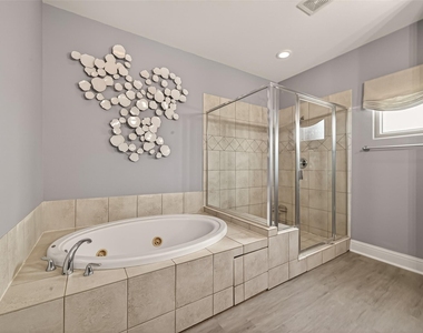 1107 Saint Charles Street - Photo Thumbnail 25