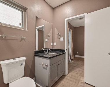 1107 Saint Charles Street - Photo Thumbnail 31