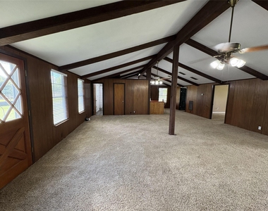 4330 E Fm 1462 Road - Photo Thumbnail 1