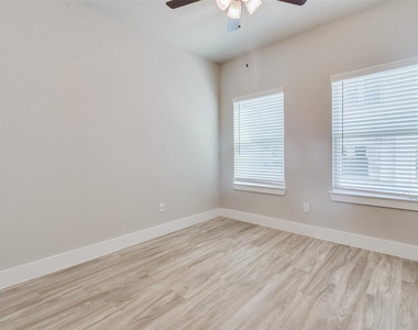 7705 Rainbow Close Lane - Photo Thumbnail 21