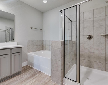 7705 Rainbow Close Lane - Photo Thumbnail 25