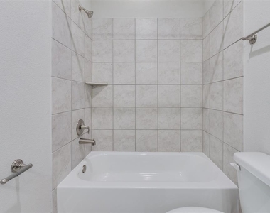 7705 Rainbow Close Lane - Photo Thumbnail 19