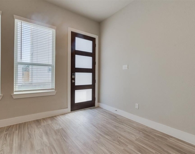7705 Rainbow Close Lane - Photo Thumbnail 1