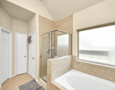 20626 Bandrock Terrace - Photo Thumbnail 34
