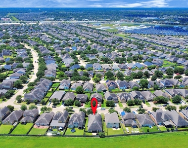 20626 Bandrock Terrace - Photo Thumbnail 2
