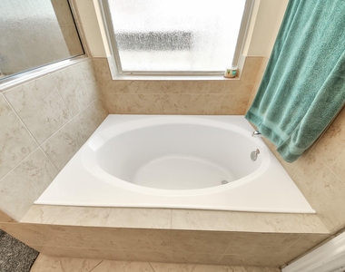 20626 Bandrock Terrace - Photo Thumbnail 33