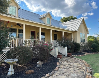 6130 Homeland Lane - Photo Thumbnail 3