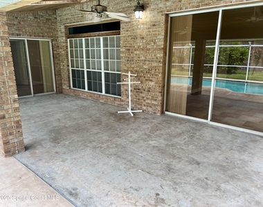 2372 Windham Drive - Photo Thumbnail 23
