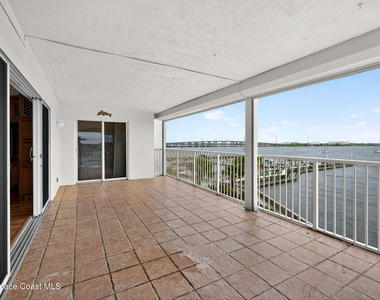 102 Riverside Drive - Photo Thumbnail 47