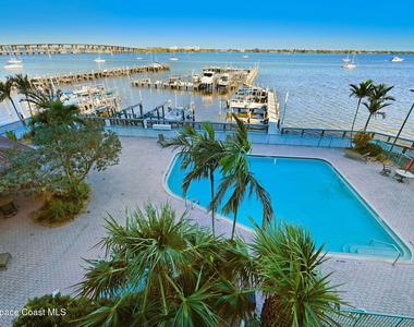 102 Riverside Drive - Photo Thumbnail 48