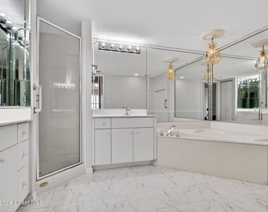 102 Riverside Drive - Photo Thumbnail 35