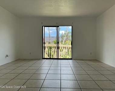 2130 Forest Knoll Drive Ne - Photo Thumbnail 2