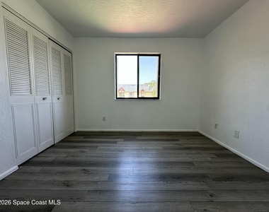 2130 Forest Knoll Drive Ne - Photo Thumbnail 17