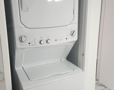 3025 Walnut Bend - Photo Thumbnail 21