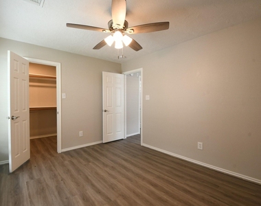 20939 Jessica Rose Lane - Photo Thumbnail 23