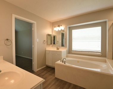 20939 Jessica Rose Lane - Photo Thumbnail 20