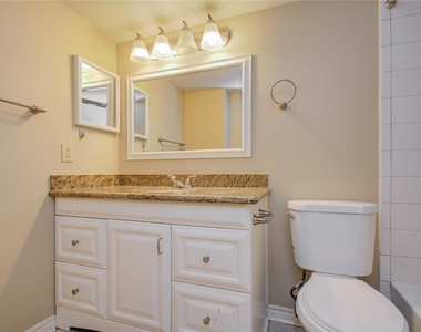 14703 Barryknoll Lane - Photo Thumbnail 22