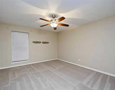 14703 Barryknoll Lane - Photo Thumbnail 16