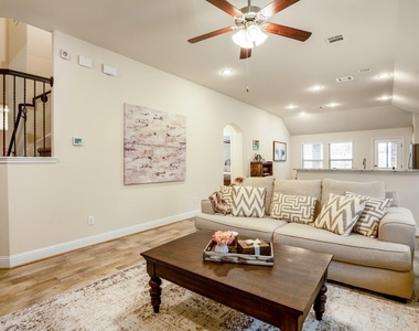 4115 Steven Falls Court - Photo Thumbnail 14