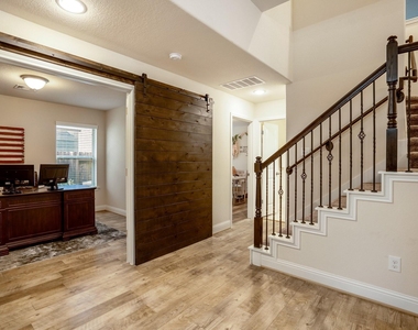 4115 Steven Falls Court - Photo Thumbnail 9
