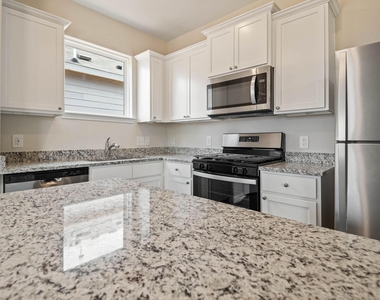 345 Fastboy Lane - Photo Thumbnail 8