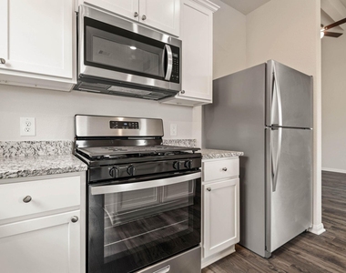 345 Fastboy Lane - Photo Thumbnail 7