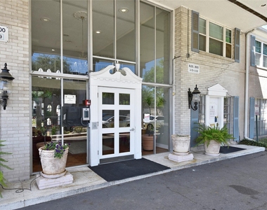 2600 Bellefontaine Street - Photo Thumbnail 1
