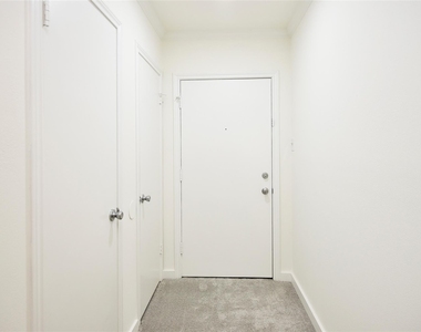 2600 Bellefontaine Street - Photo Thumbnail 9