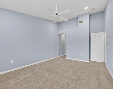 13123 Kings Crossing Drive - Photo Thumbnail 35