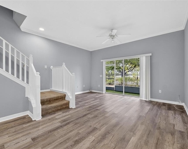 13123 Kings Crossing Drive - Photo Thumbnail 27