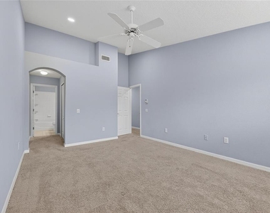 13123 Kings Crossing Drive - Photo Thumbnail 36