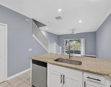 13123 Kings Crossing Drive - Photo Thumbnail 23