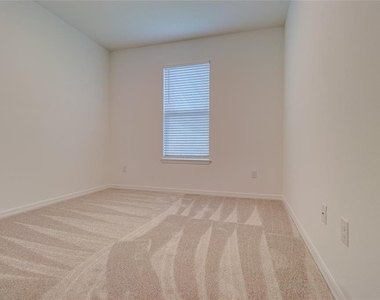 30708 Walker Cup Place - Photo Thumbnail 27