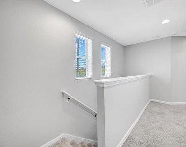 6705 Holly Heath Drive - Photo Thumbnail 36