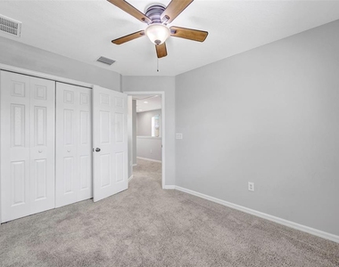 6705 Holly Heath Drive - Photo Thumbnail 28