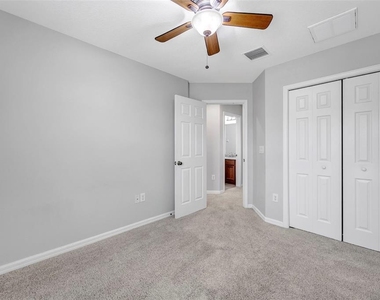 6705 Holly Heath Drive - Photo Thumbnail 30
