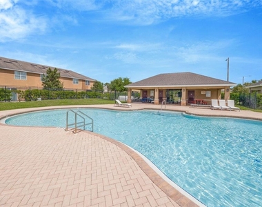 6705 Holly Heath Drive - Photo Thumbnail 56