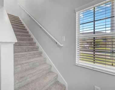 6705 Holly Heath Drive - Photo Thumbnail 37