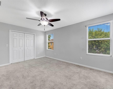 6705 Holly Heath Drive - Photo Thumbnail 21