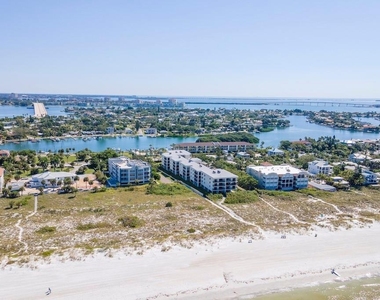 3200 Gulf Boulevard - Photo Thumbnail 64