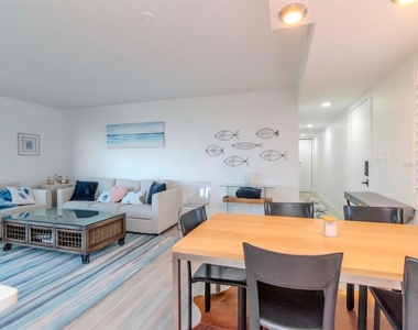 3200 Gulf Boulevard - Photo Thumbnail 6