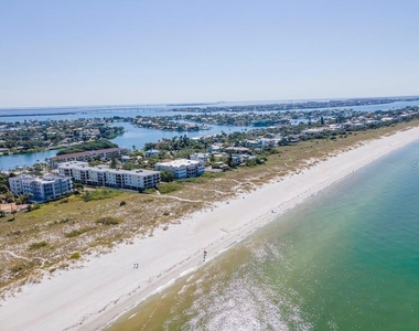 3200 Gulf Boulevard - Photo Thumbnail 63