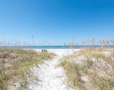 3200 Gulf Boulevard - Photo Thumbnail 41